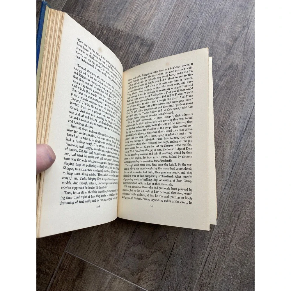 And Not to Yield‎ James Ramsey Ullman Doubleday Blue Hardcover Mountain Novel